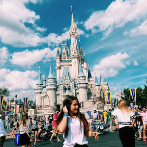 Meet your Posher, Francesca